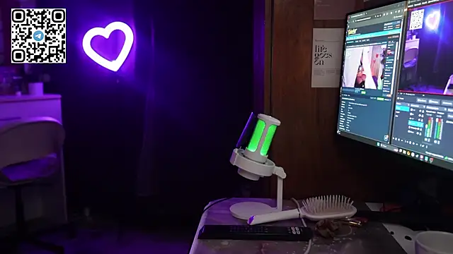 MrsTenderBeast online show from 02-26-26, 03:44