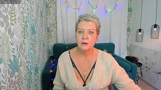 KathySunn online show from 12-28-24, 01:28