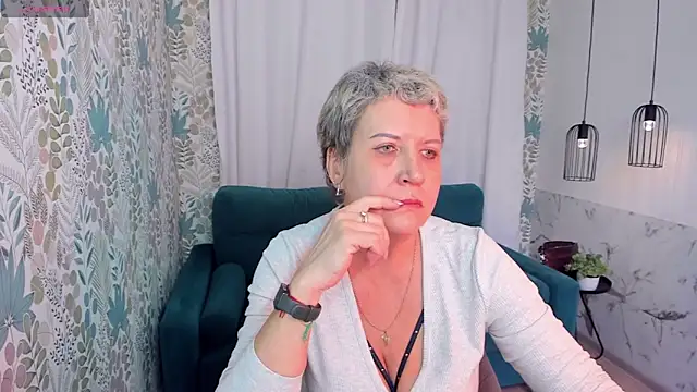 KathySunn online show from 01-29-25, 01:17