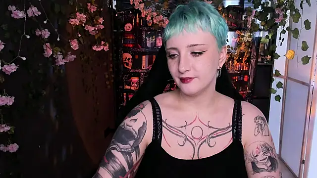 AsheLucker online show from 07-21-26, 07:54