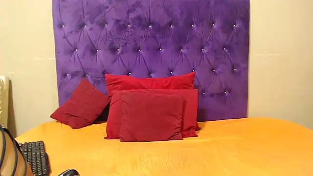 EBONYBUSTYY online show from 07-23-26, 06:28