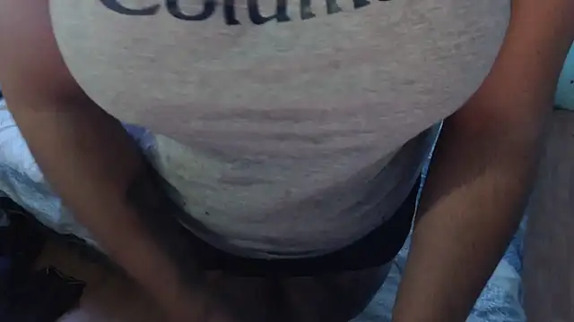 Hilarybunnyy online show from 12-02-24, 10:56