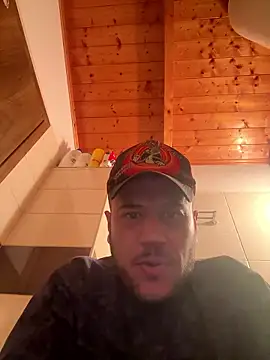 Snapshot of 1Aleks13 chatting on 01-10-26, 04:53 1Aleks13 online show from 01-10-26, 04:53