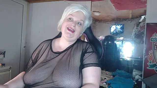 sexychazza16 online show from 12-04-24, 07:34