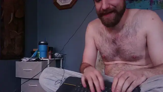 Snapshot of hpluvsplata chatting on 02-17-26, 02:13 hpluvsplata online show from 02-17-26, 02:13