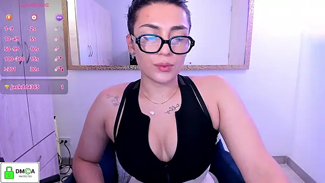 Snapshot of EricaVanderhill chatting on 06-24-26, 11:26 EricaVanderhill online show from 06-24-26, 11:26