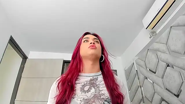 alexandra fire69x online show from 05-18-26, 02:34