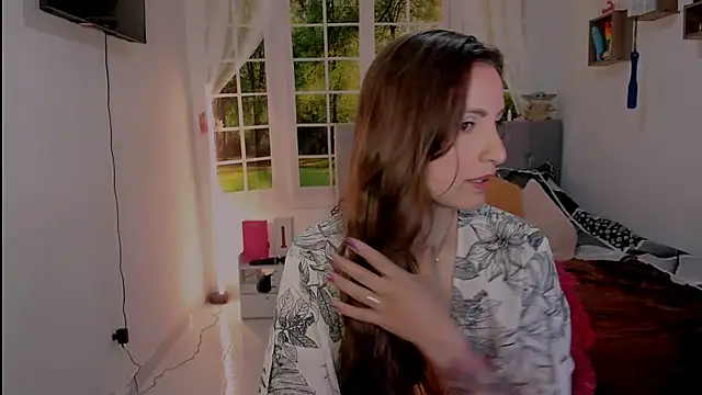 Snapshot of vanessabrown_ chatting on 05-08-26, 02:11 vanessabrown online show from 05-08-26, 02:11