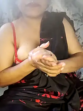 Snapshot of Star-Night chatting on 01-26-25, 09:08 Star-Night online show from 01-26-25, 09:08