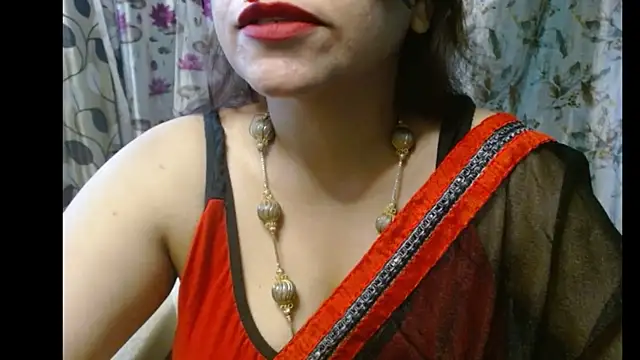 Snapshot of Star-Night chatting on 09-28-25, 09:14 Star-Night online show from 09-28-25, 09:14