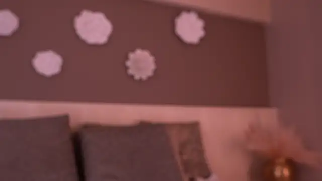 Snapshot of evamoretti chatting on 02-13-26, 07:54 evamoretti online show from 02-13-26, 07:54