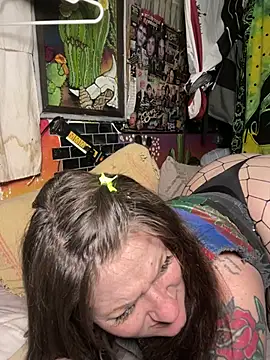 1-800-FUCKYOU online show from 05-13-26, 03:15