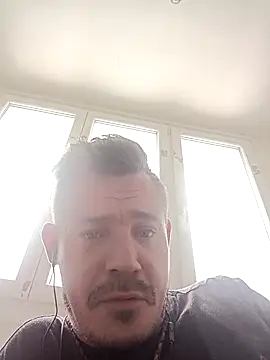 Snapshot of Ivanekkral chatting on 02-16-26, 09:38 Ivanekkral online show from 02-16-26, 09:38