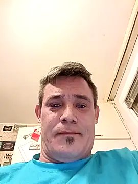 Snapshot of Ivanekkral chatting on 02-24-26, 10:08 Ivanekkral online show from 02-24-26, 10:08
