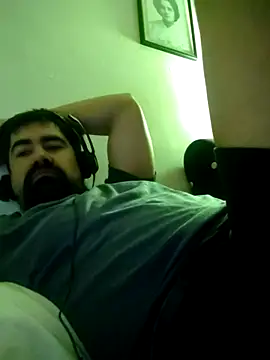 Snapshot of VonDoomdelToro chatting on 02-02-25, 11:19 VonDoomdelToro online show from 02-02-25, 11:19