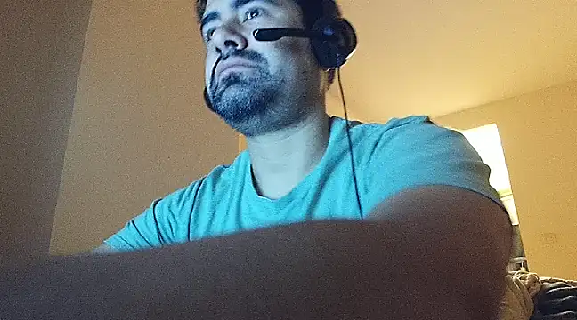 Snapshot of VonDoomdelToro chatting on 02-12-25, 08:38 VonDoomdelToro online show from 02-12-25, 08:38