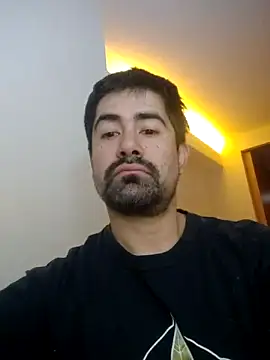 Snapshot of VonDoomdelToro chatting on 02-15-25, 02:44 VonDoomdelToro online show from 02-15-25, 02:44