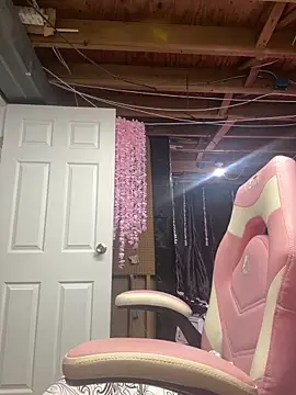 Farrah Owens online show from 03-05-25, 06:34