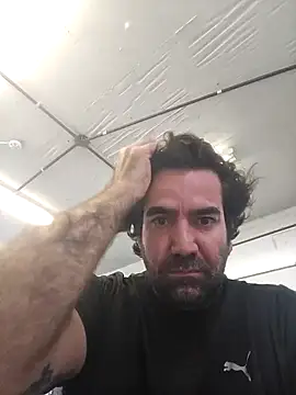 Snapshot of MysterBearMG chatting on 03-10-26, 03:28 MysterBearMG online show from 03-10-26, 03:28