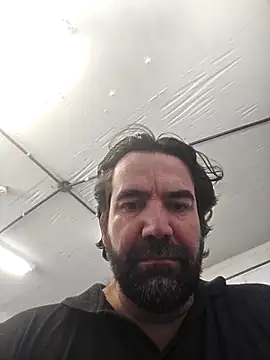 Snapshot of MysterBearMG chatting on 03-17-26, 03:15 MysterBearMG online show from 03-17-26, 03:15