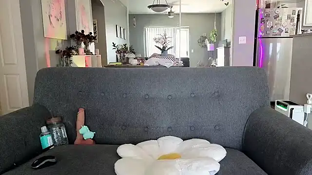 Lexi Shocker online show from 03-25-26, 08:04