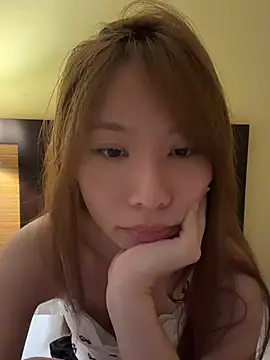 Luna520 online show from 07-17-26, 12:45