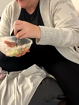 sweeti Em online show from 01-07-26, 04:09