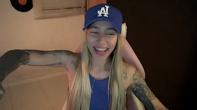 Saucy Jenn online show from 07-31-26, 04:23