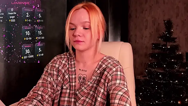 SarahRomantic online show from 12-26-24, 07:13