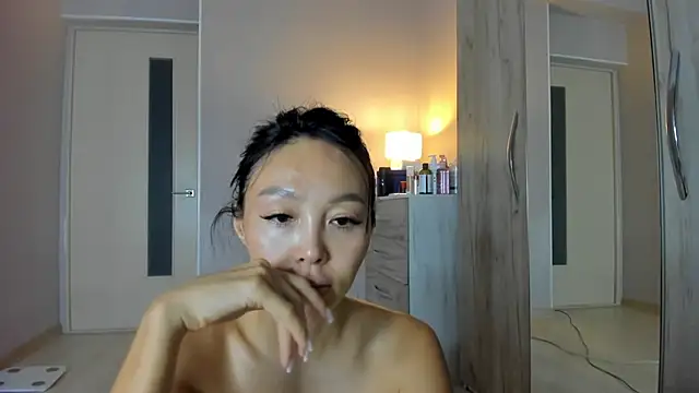 Snapshot of keiko_hot chatting on 07-16-26, 03:45 keiko hot online show from 07-16-26, 03:45