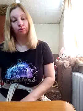 BustyBlond online show from 04-11-26, 04:17