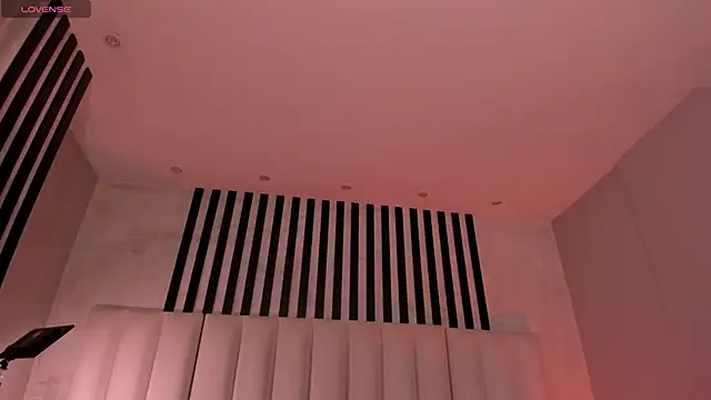 ErikaBenz  online show from 06-28-26, 11:33