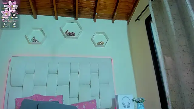 shanakendall online show from 03-09-26, 02:10