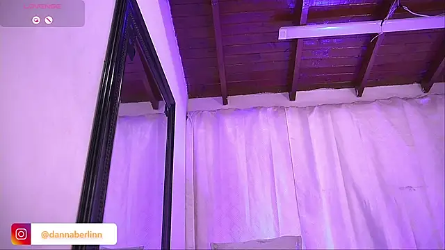 danna berlin  online show from 09-11-25, 07:25