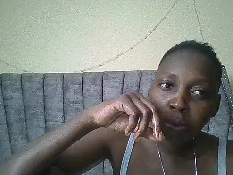 Snapshot of Dizzydose chatting on 07-08-26, 07:02 Dizzydose online show from 07-08-26, 07:02