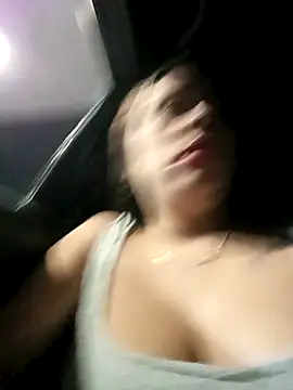 Snapshot of Latina_sexy1 chatting on 12-21-25, 09:38 Latina sexy1 online show from 12-21-25, 09:38