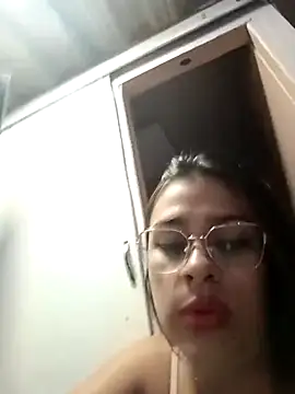 Snapshot of Latina_sexy1 chatting on 03-17-26, 12:37 Latina sexy1 online show from 03-17-26, 12:37