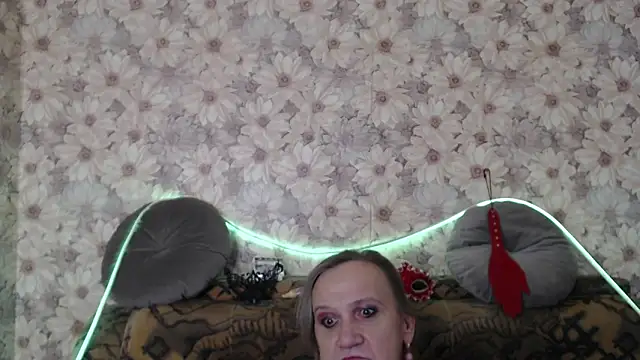 MissBekker online show from 03-10-26, 10:59