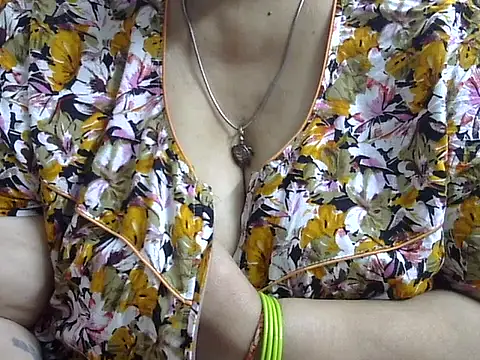 Kavya XX online show from 07-08-26, 08:02