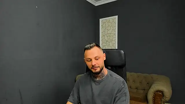 Snapshot of BrianHunts chatting on 03-01-26, 05:31 BrianHunts online show from 03-01-26, 05:31