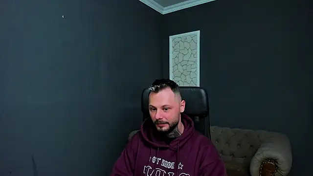 Snapshot of BrianHunts chatting on 03-18-26, 04:59 BrianHunts online show from 03-18-26, 04:59