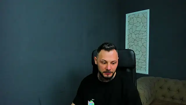 Snapshot of BrianHunts chatting on 03-26-26, 05:24 BrianHunts online show from 03-26-26, 05:24