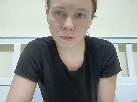 SweetLucy96 online show from 11-12-25, 11:10