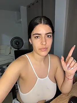  Niah  online show from 04-06-26, 12:52