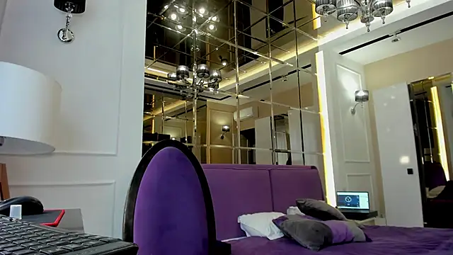 MistressMilana online show from 08-02-26, 10:57