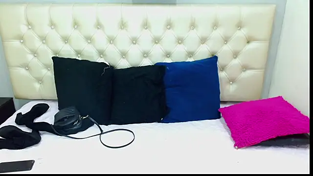 nomy 07 online show from 04-18-26, 10:32