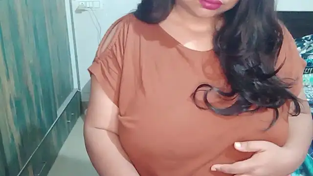 Snapshot of yoursnishaa chatting on 01-15-25, 08:41 yoursnishaa online show from 01-15-25, 08:41