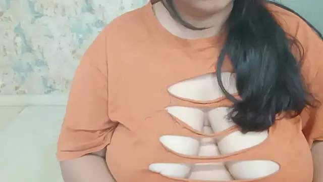 Snapshot of yoursnishaa chatting on 02-07-26, 03:49 yoursnishaa online show from 02-07-26, 03:49