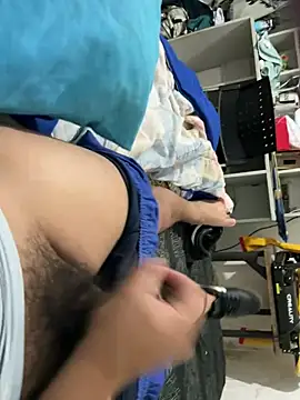 elvis0966 online show from 12-31-24, 06:46