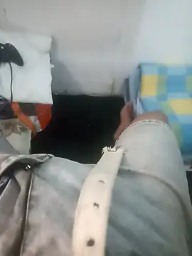 Snapshot of NathanZ11 chatting on 04-13-26, 10:48 NathanZ11 online show from 04-13-26, 10:48